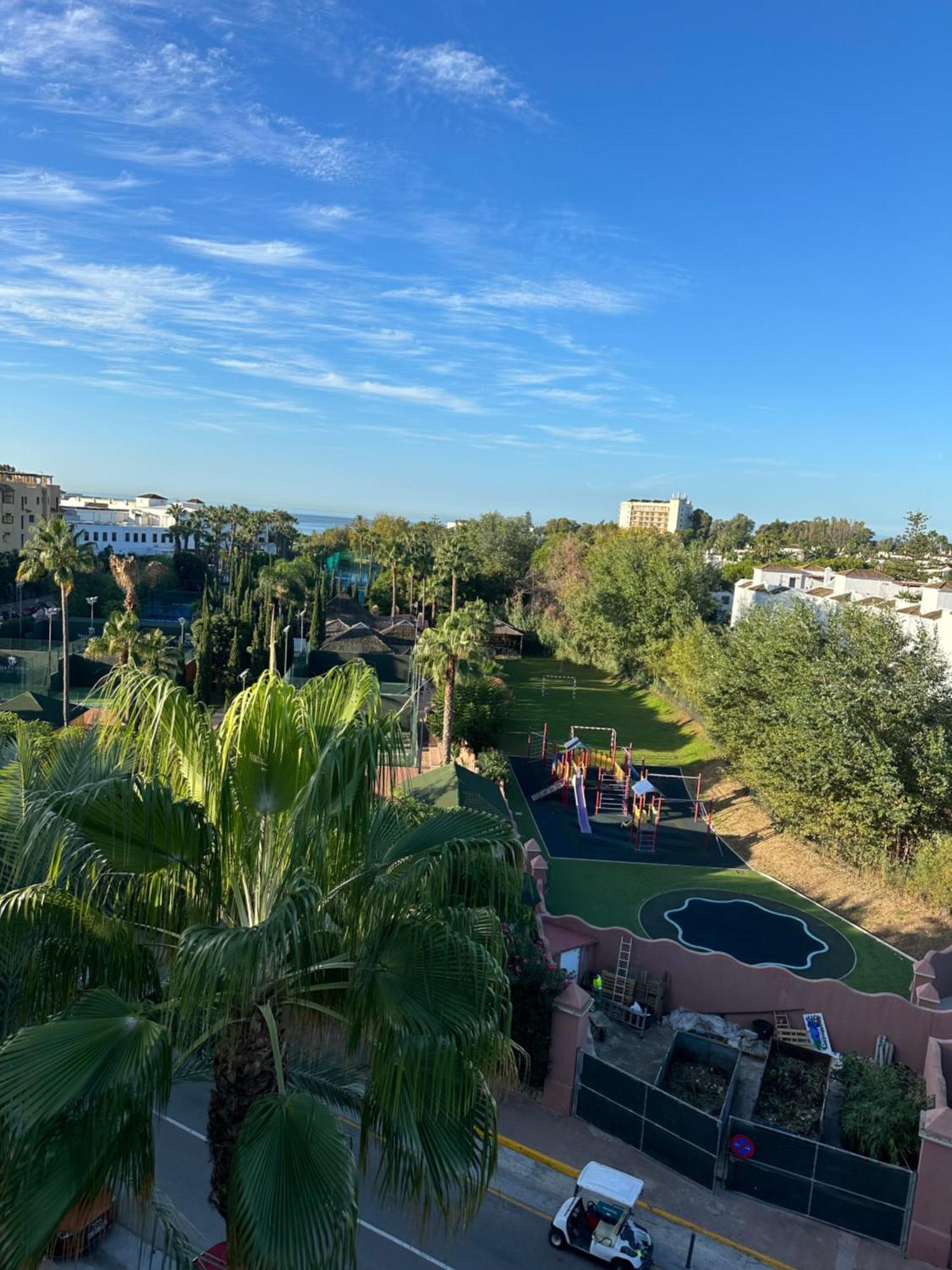 Sea & Mountain View Penthouse Διαμέρισμα Εστεπόνα Εξωτερικό φωτογραφία