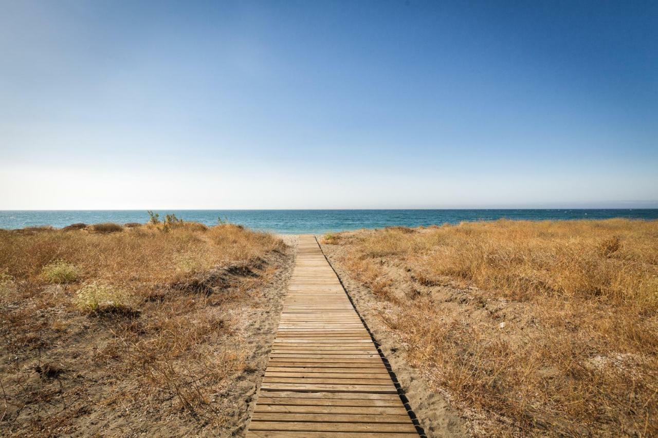 Sea & Mountain View Penthouse Διαμέρισμα Εστεπόνα Εξωτερικό φωτογραφία