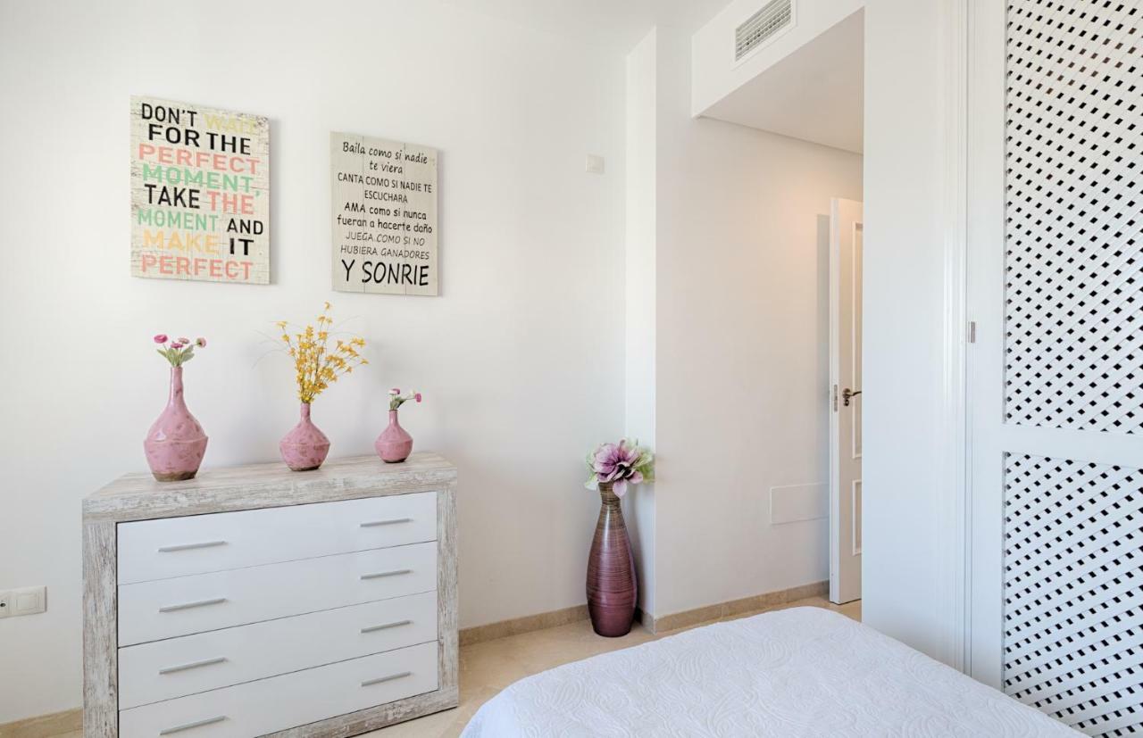 Sea & Mountain View Penthouse Διαμέρισμα Εστεπόνα Εξωτερικό φωτογραφία