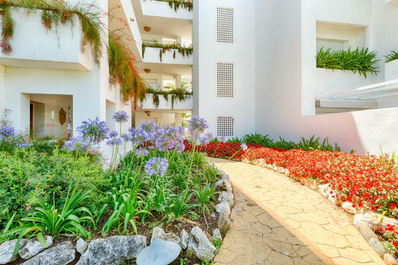 Sea & Mountain View Penthouse Διαμέρισμα Εστεπόνα Εξωτερικό φωτογραφία