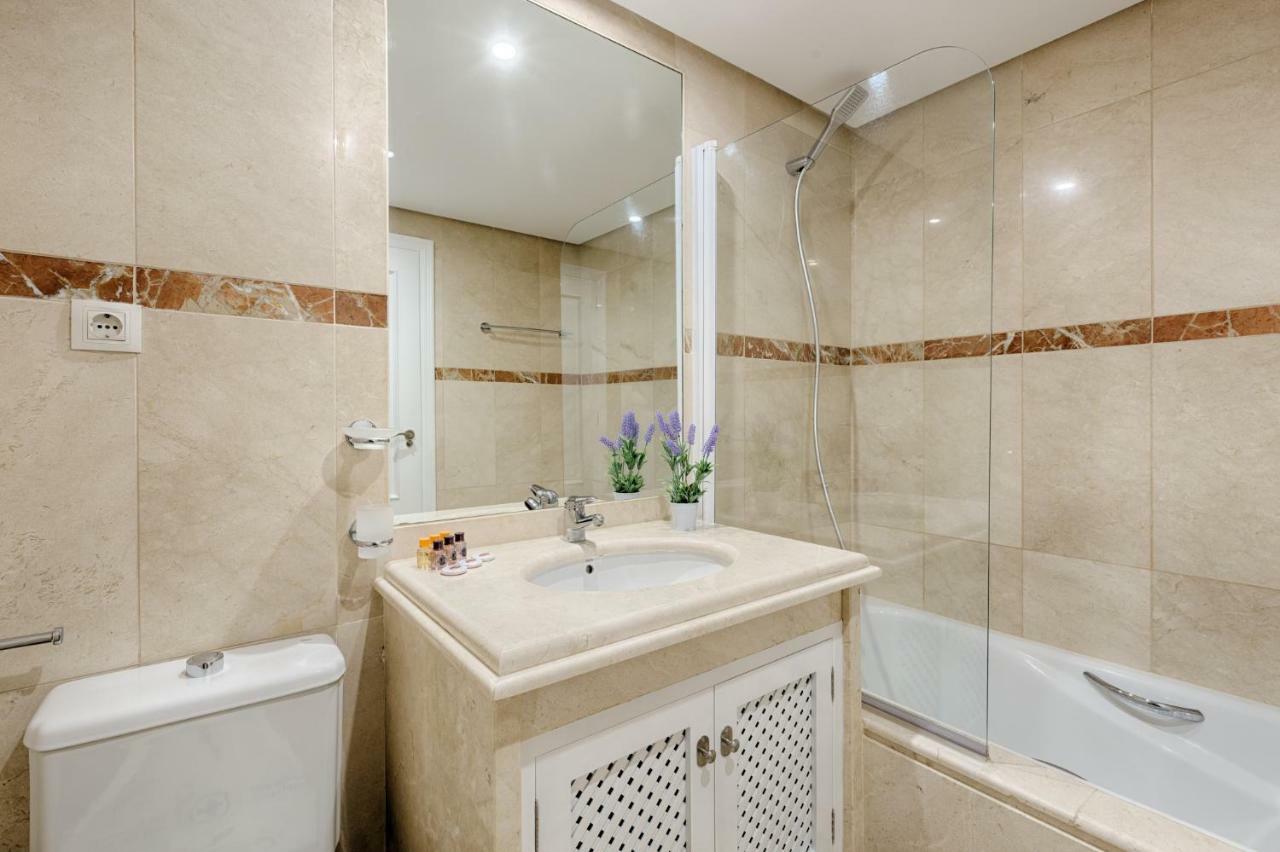 Sea & Mountain View Penthouse Διαμέρισμα Εστεπόνα Εξωτερικό φωτογραφία